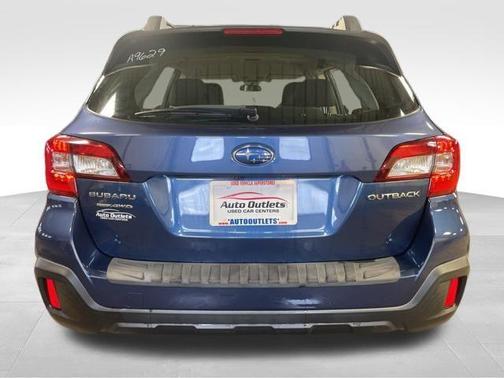 Abyss Blue Pearl 2019 Subaru Outback 2.5i