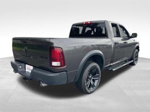 Granite Crystal Clearcoat Metallic 2021 RAM 1500 Classic SLT