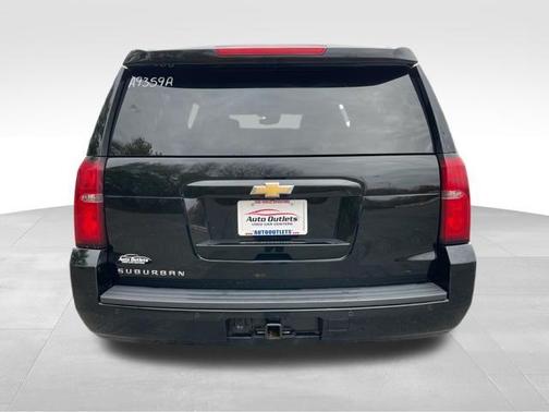 2019 Chevrolet Suburban LT