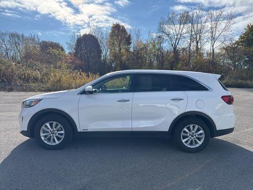 2020 Kia Sorento LX