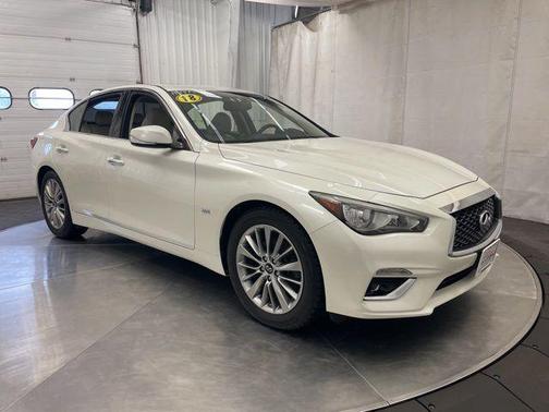 Majestic White 2018 INFINITI Q50 3.0t LUXE