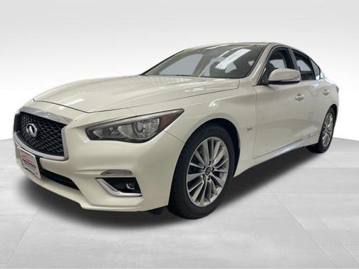 Majestic White 2018 INFINITI Q50 3.0t LUXE