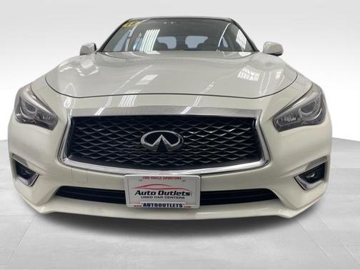 Majestic White 2018 INFINITI Q50 3.0t LUXE