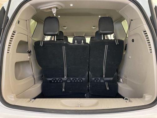 2023 Chrysler Pacifica Touring-L