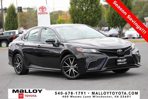 2022 Toyota Camry SE