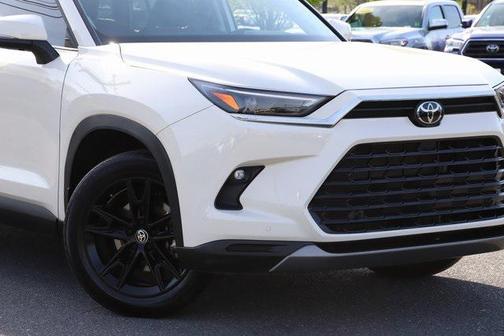 2024 Toyota Grand Highlander Hybrid LIMITED