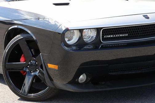 2010 Dodge Challenger SRT8