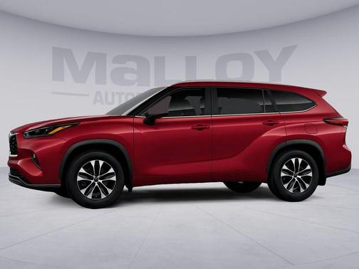 Pearl 2026 Toyota Highlander XLE