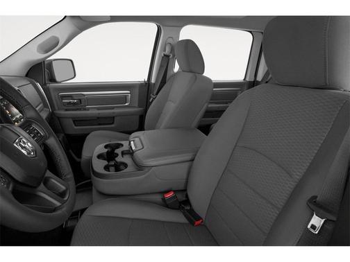 2019 RAM 1500 Classic Warlock Crew Cab 4x4 5'7' Box