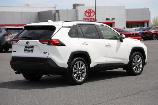 2019 Toyota RAV4 XLE Premium