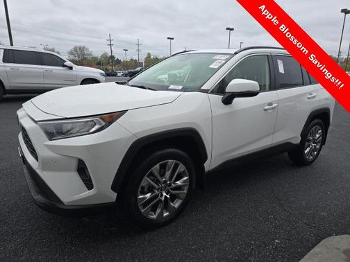 2019 Toyota RAV4 XLE Premium