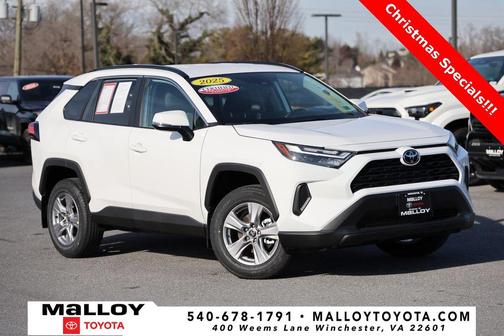 2025 Toyota RAV4 XLE