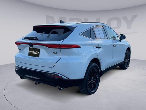 Wind Chill Pearl 2023 Toyota Venza Nightshade Edition