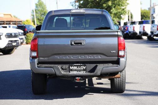 2018 Toyota Tacoma TRD Sport