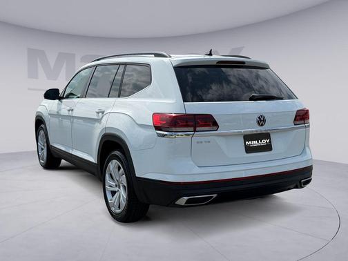 White 2021 Volkswagen Atlas 3.6L SE w/Technology