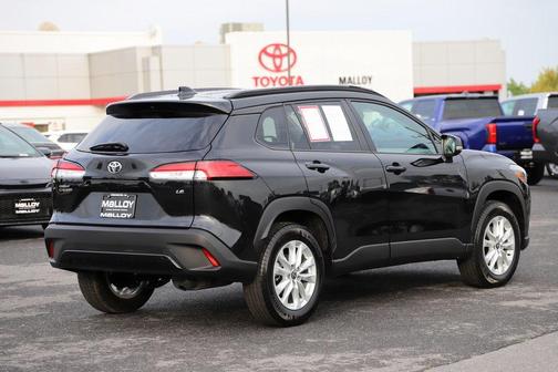 2024 Toyota Corolla Cross LE