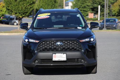 2024 Toyota Corolla Cross LE