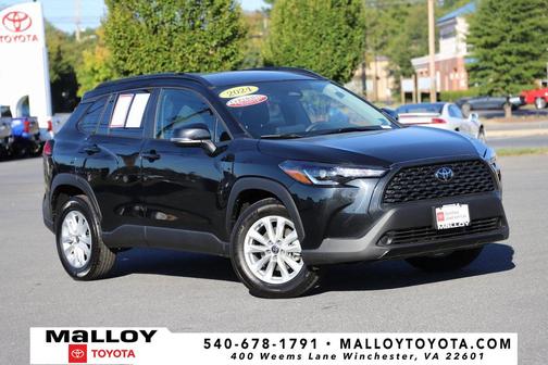 2024 Toyota Corolla Cross LE