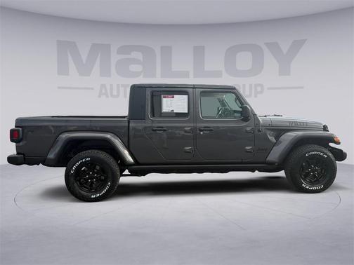 2021 Jeep Gladiator Willys 4x4