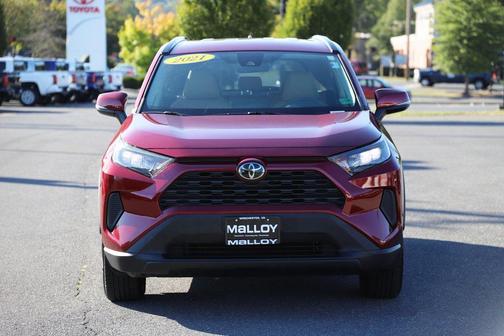 2021 Toyota RAV4 LE