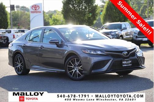 2024 Toyota Camry SE