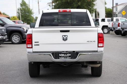 2019 RAM 1500 SLT