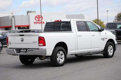 2019 RAM 1500 SLT
