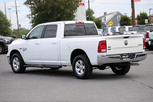 2019 RAM 1500 SLT