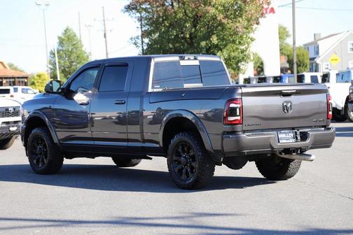 2022 RAM 3500 Limited Mega Cab 4x4 6'4' Box