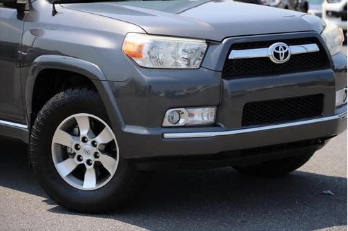 2013 Toyota 4Runner SR5
