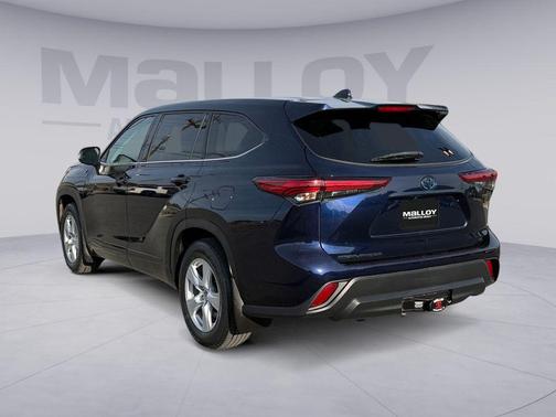 Blueprint 2021 Toyota Highlander Hybrid LE