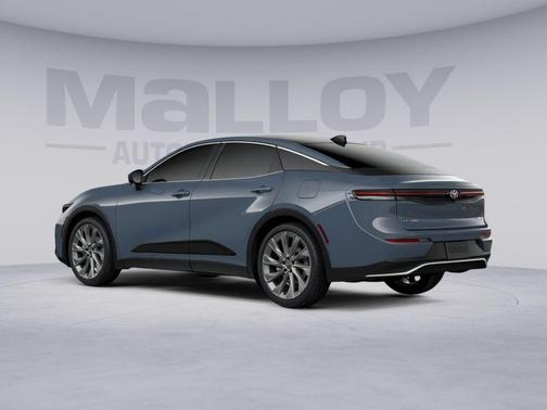 Cloud 2026 Toyota Crown Limited