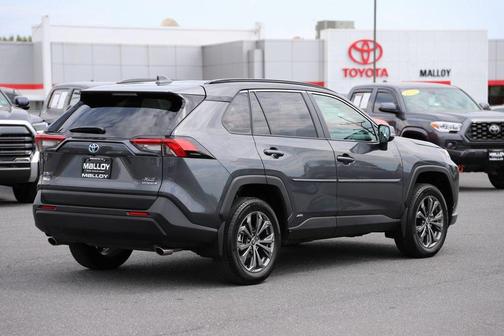 2024 Toyota RAV4 Hybrid XLE Premium