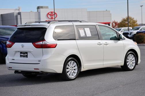 2016 Toyota Sienna XLE Premium
