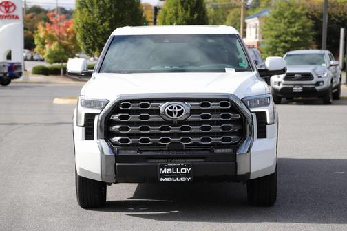 2025 Toyota Tundra Hybrid Platinum