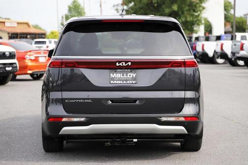 2022 Kia Carnival LXS