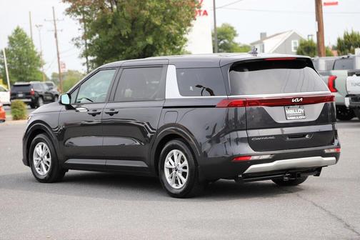 2022 Kia Carnival LXS