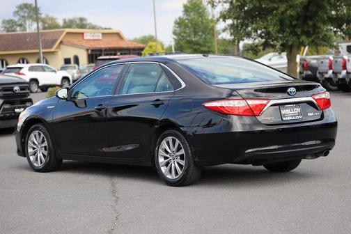 2015 Toyota Camry Hybrid XLE