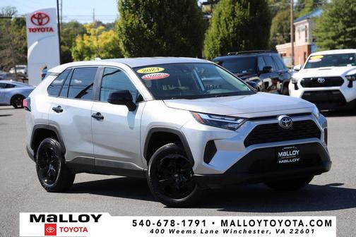 2025 Toyota RAV4 LE