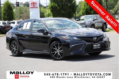 2024 Toyota Camry SE