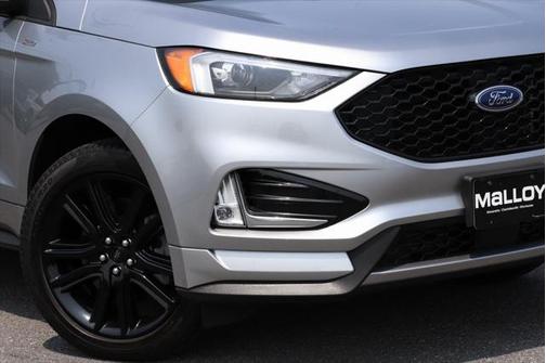 2022 Ford Edge ST Line