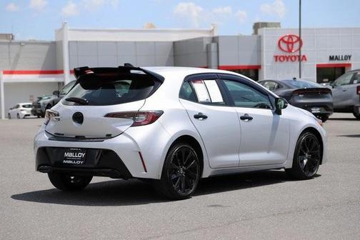 2022 Toyota Corolla Hatchback SE Nightshade
