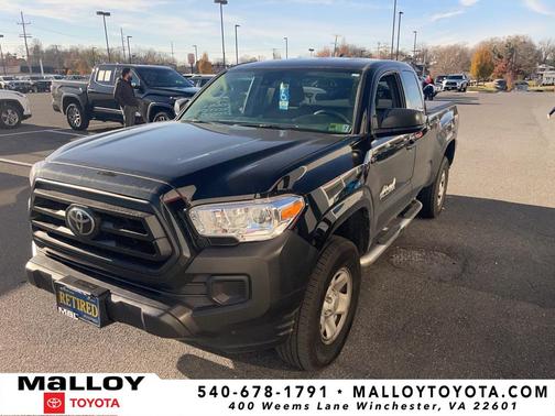 2022 Toyota Tacoma SR