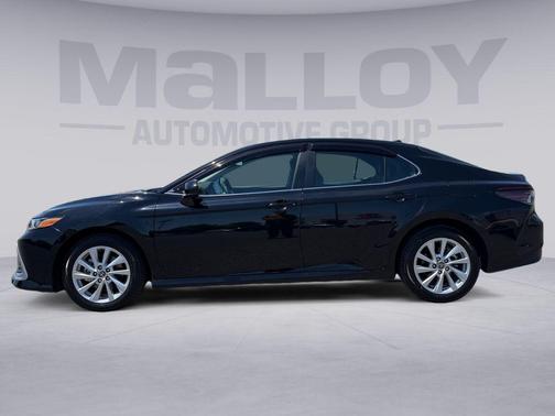 Midnight Black Metallic 2023 Toyota Camry LE