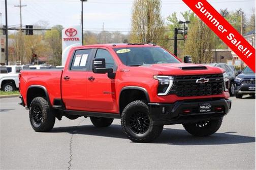 2025 Chevrolet Silverado 2500 4WD Crew Cab Standard Bed ZR2