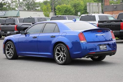 2018 Chrysler 300 S