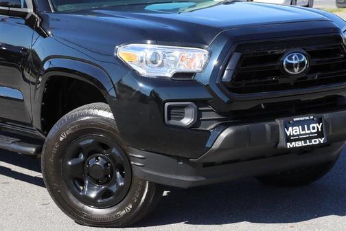 2022 Toyota Tacoma SR