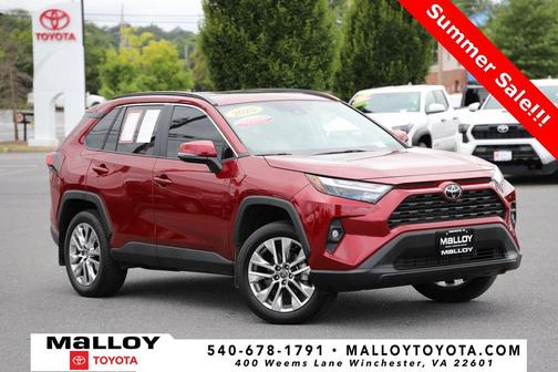 2025 Toyota RAV4 XLE Premium