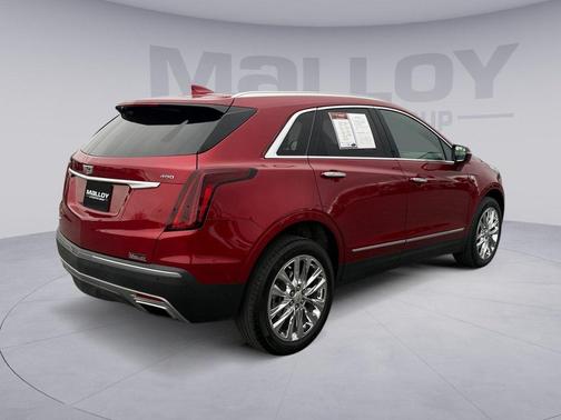 2021 Cadillac XT5 Premium Luxury
