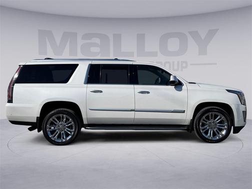 2019 Cadillac Escalade ESV Luxury